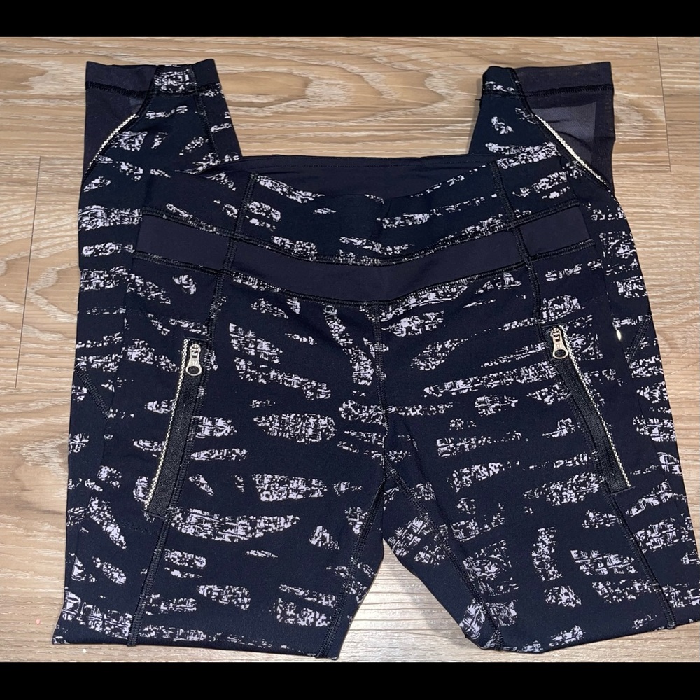 Lululemon Athletica high rise leggings